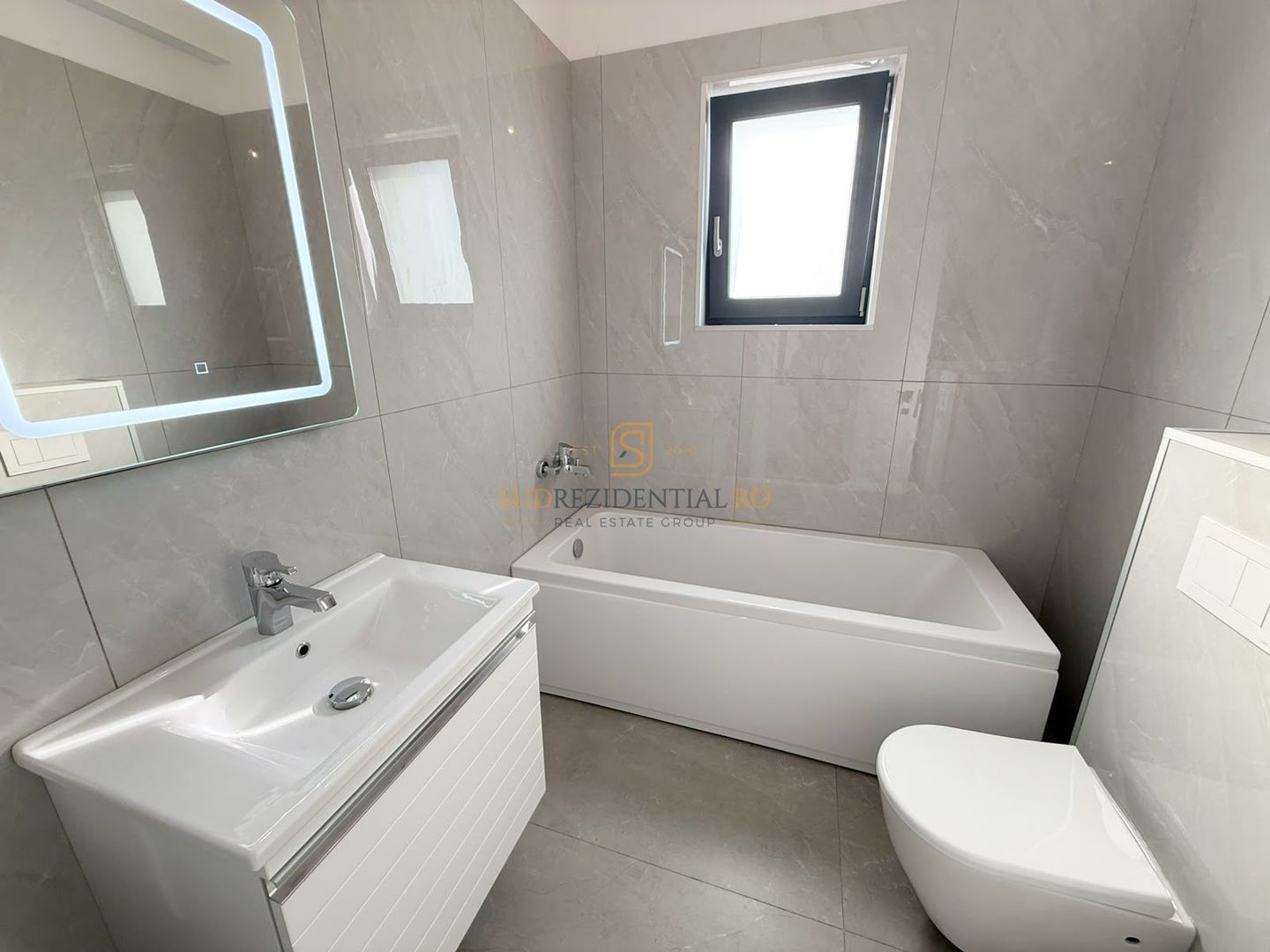Casa Individuala cu 4 Camere si 2 Bai | Teren 343 mp, zona centrala - Poză 5