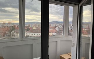 Apartament cu o camera - Poză 2