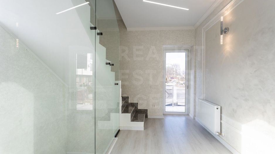 Vânzare casă,  4 camere, strada Alexandru Marinescu, Buiucani - Poză 13