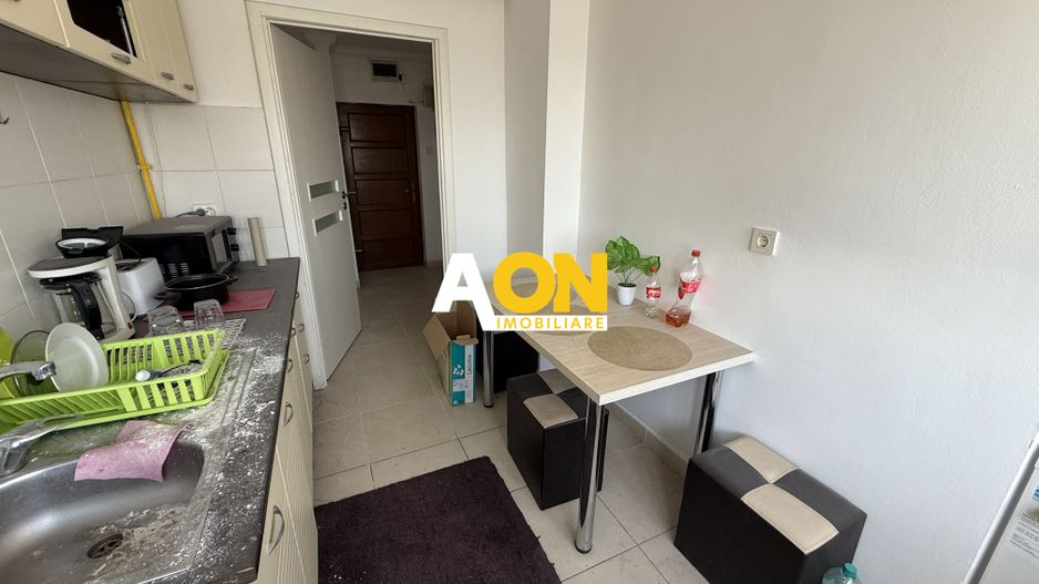 De vanzare apartament 2 camere, vedere superba Cetatea Alba Carolina - Poză 6