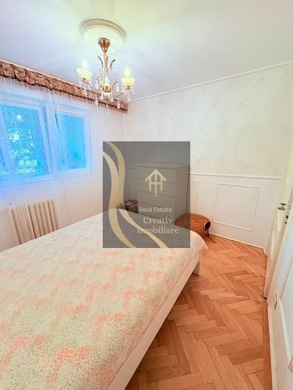 De vânzare apartament decomandat - Poză 4