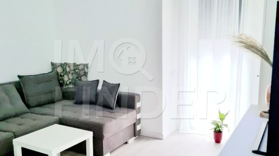 Apartament de Lux cu Gradina si Parcare zona Centrala - Poză 3