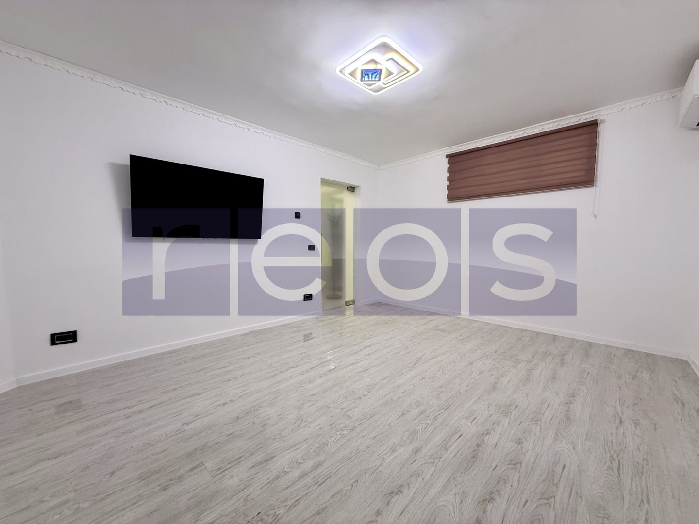 ÎNCHIRIERE 2 CAMERE | PIAȚA UNIRII | LOC DE PARCARE - Poză 3