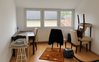 CASĂ TIP DUPLEX | ÎNTR-O ZONĂ LINIȘTITĂ | 6 CAMERE | RĂDĂUȚI - Poză 11