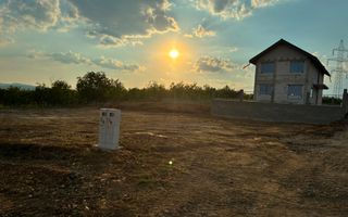 Casă nouă cu etaj de vânzare – zona Latureni | 150 mp utili - Poză 2