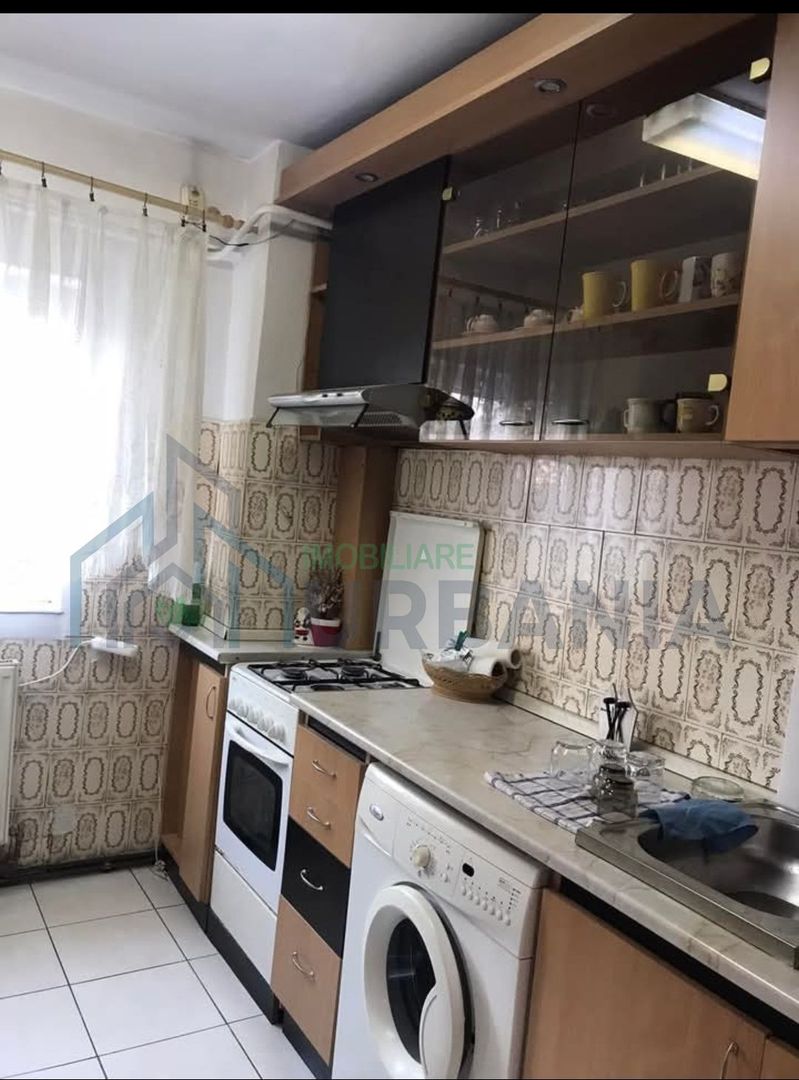 Închiriez apartament 3 camere, Zimbru , Iași , etaj 6/10. - Poză 3