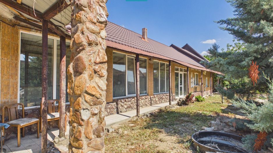Casă cu teren de 2.134 mp în Sântana | 5 camere - Poză 16