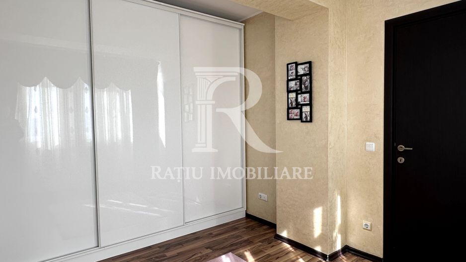 Apartament cu 3 camere | Nufărul Plaza | Vedere panoramică | Oradea - Poză 13