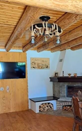 Vilă/Pensiune cu panouri fotovoltaice , terasă și foișor,  Investitie! - Poză 24
