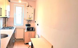 Oferim spre  vinzare un Apartament 2 camere Gheoergheni zona Hermes. - Poză 3
