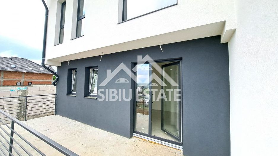 Casa cu pivnita si terasa Sibiu Calea Cisnadiei - Poză 11