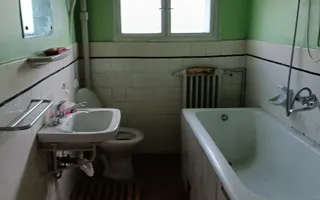 Casă solidă în Orșova, S+P+E, 220 mp, teren 284 mp - Poză 26