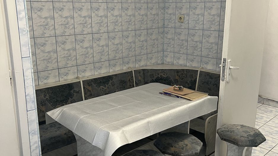 Apartament spațios cu 3 camere, 75 mp, decomandat, 2 băi, 2 balcoane – - Poză 8