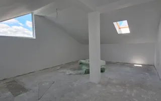 Duplex cu 5 camere cu regim de inaltime  P+E+M - Poză 14