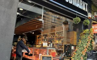 Spatiu comercial str Ion Brezoianu 11 - Poză 1