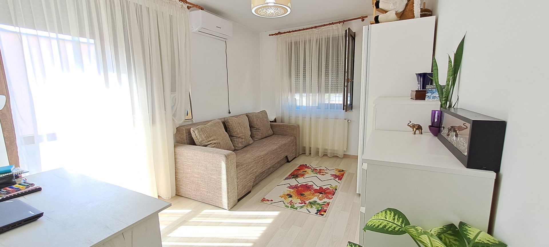 Ghencea zona case/vile, 2 camere, terasa 30 mp, bloc 2015, stb, metrou - Poză 6