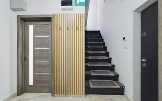 Penthouse nou cu 2 dormitoare și terasă de 29mp - Poză 1