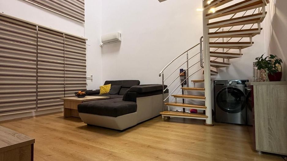 APARTAMENT TIP DUPLEX PARCARE SUBTERANA SI TERASA COMISION CUMPARATOR 0 - Poză 1