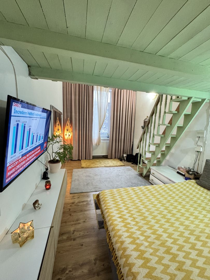 Casa Ultracentrala în Oradea, pe malul Crișului Repede - Poză 1