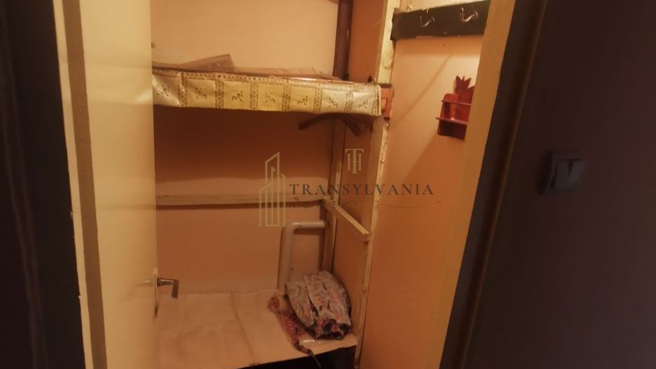 Apartament decomandat, 2 camere,  zona Vasile Aron - Poză 6