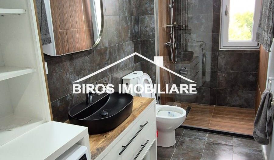 2 camere | Modern | Cornitoiu - Poză 6