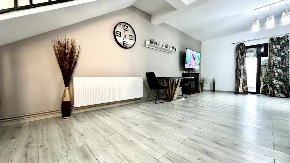 Duplex generos, 120 mp utili, modern si mobilat, in  Mosnita Veche - Poză 4