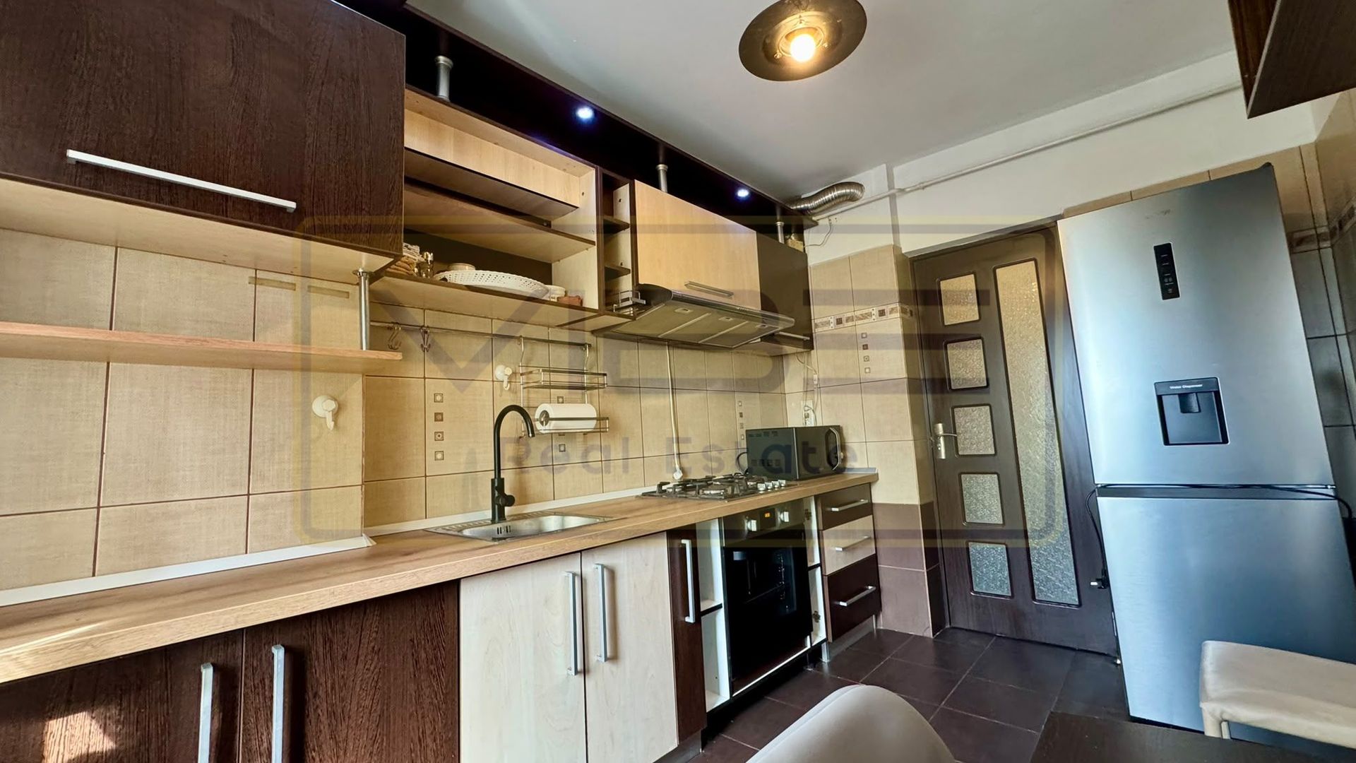 Apartament 3 camere 2 bai Centru -Blv Independentei - Poză 19