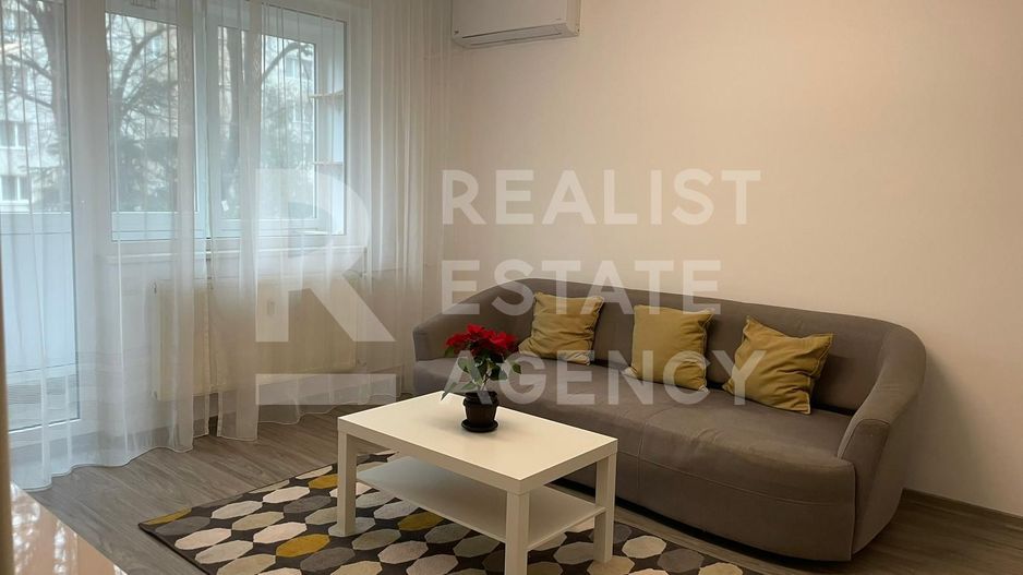 Vânzare, apartament cu 2 camere în zona Drumul Taberei - Poză 1