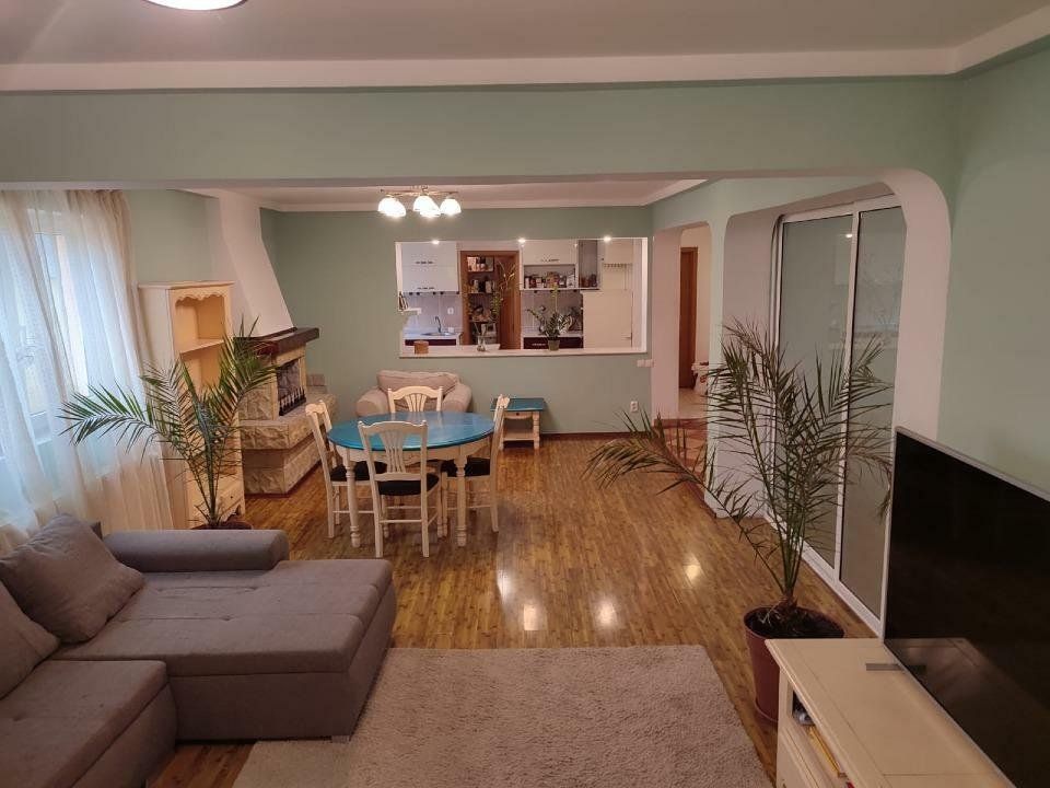 Proprietar, vand vila individuala Siseşti, singur in curte - Poză 2