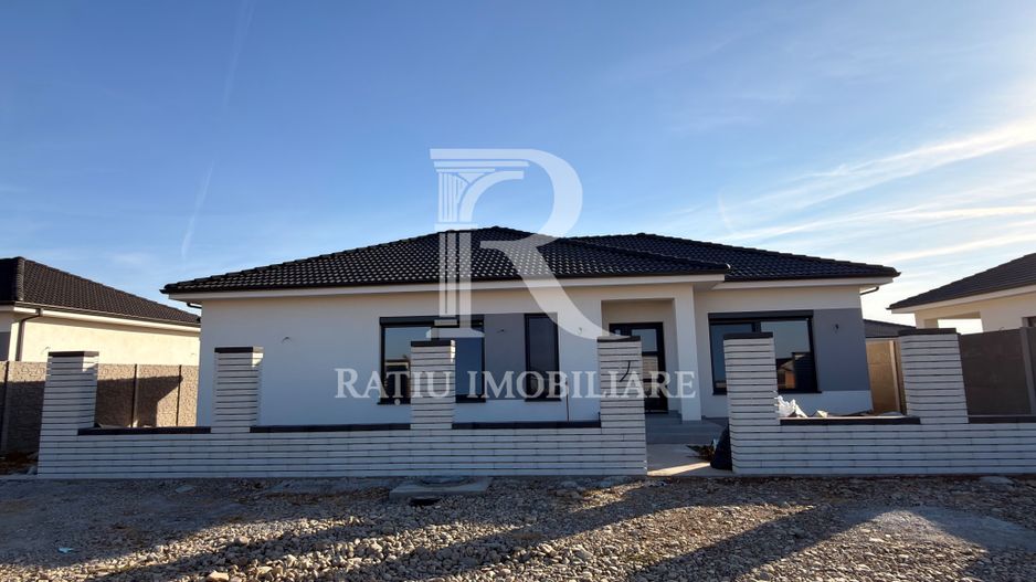 Casă nouă cu teren de 500 mp | Sântandrei | Semifinisată sau la cheie - Poză 1