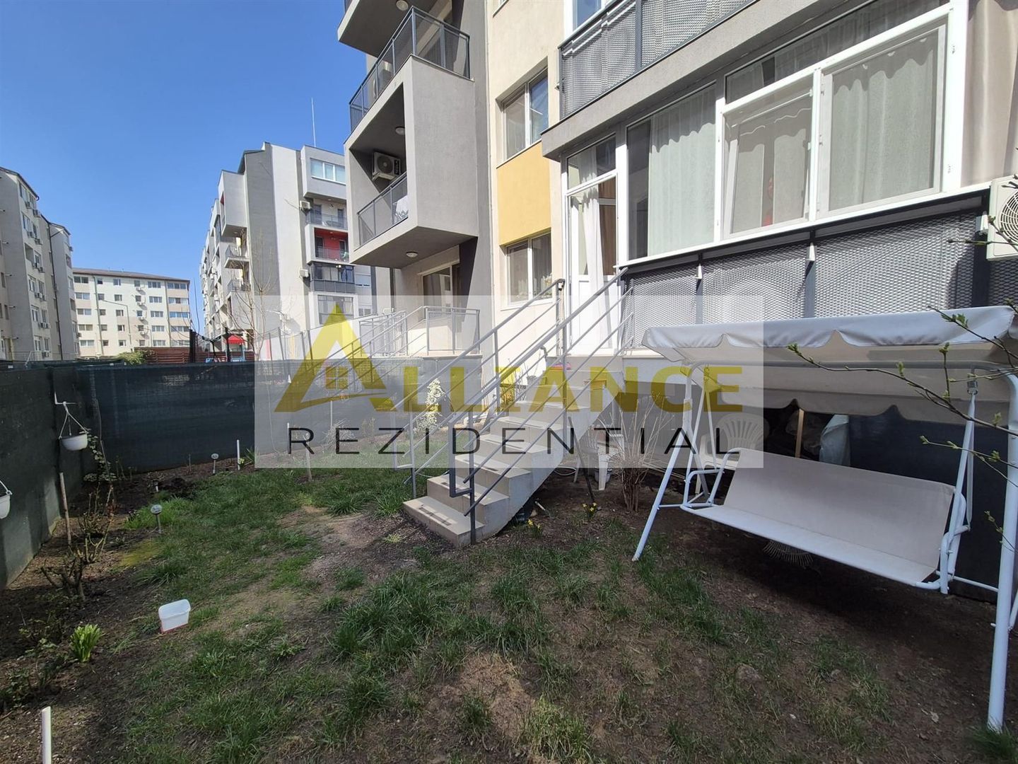 Metrou Berceni 2 Camere + Gradina Mobilat si Utilat - Poză 1
