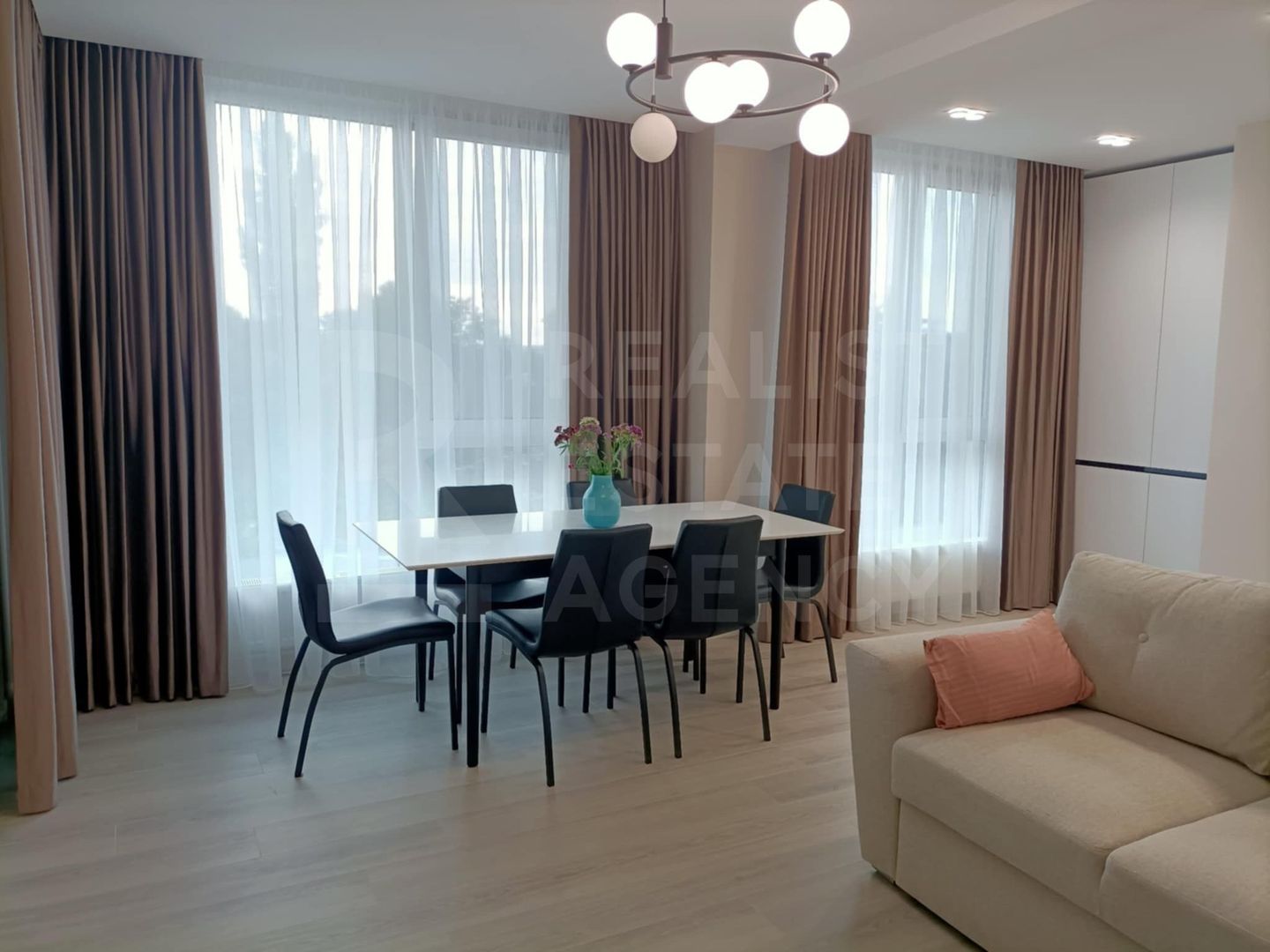 Chirie, apartament, 2 camere, str. Bălţi, Centru - Poză 6