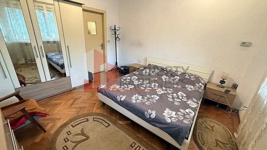 Apartament 3 camere, Bd. Carol I, vizavi de Hotel Montana, centrul Sinaiei - Poză 6