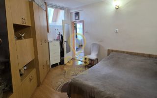 De vânzare apartament în clădire istorică * Ultracentral * Piața Gojdu - Poză 9