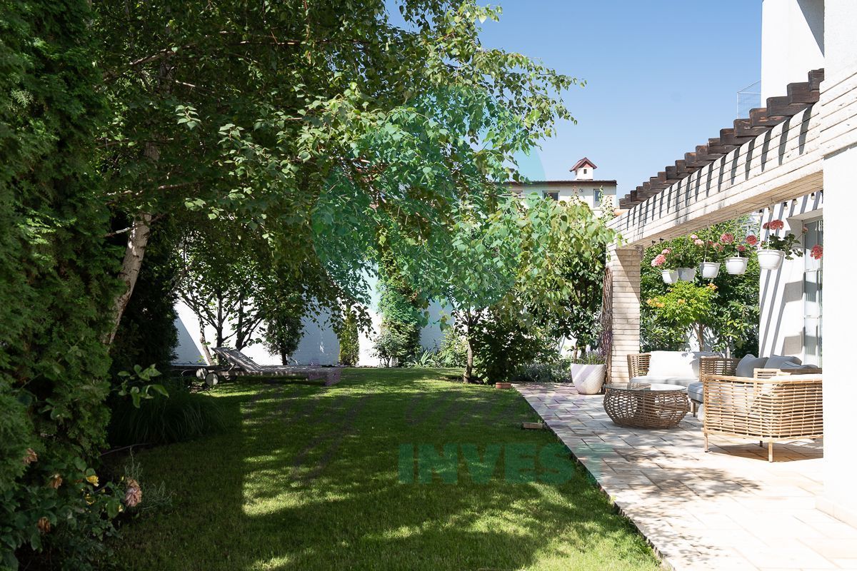 Unic și Elegant: Refugiul Provençal din Capitală - Poză 7