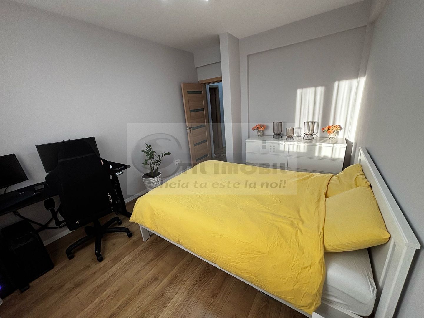 Ap 3 cam 80mp, Et2, Valea Lupului, 2 locuri de parcare- 171.000 € - Poză 12