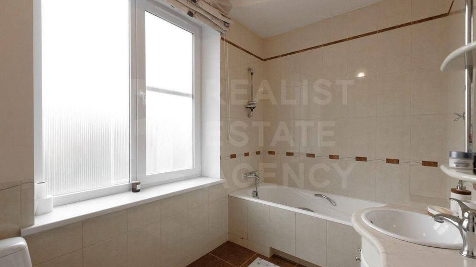 Vânzare, casă, 3 nivele + 6 ari, str. Grenoble, Botanica - Poză 19