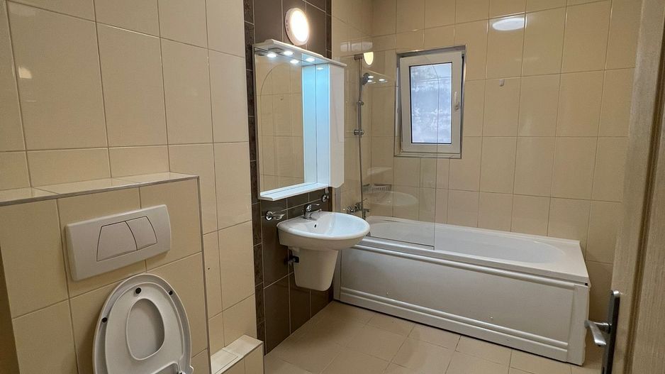 De inchiriat! Apartament spatios, zona exceptionala! - Poză 5
