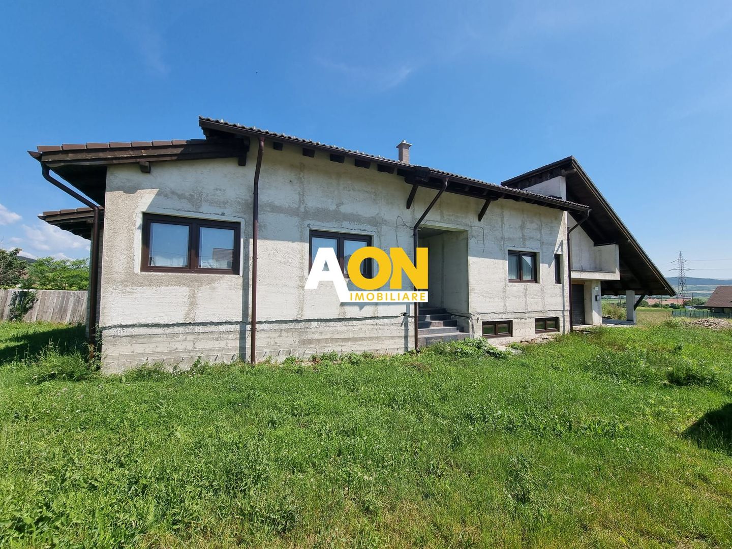 Casa 4 Camere, Zona  Micesti, 860 mp Teren - Poză 1