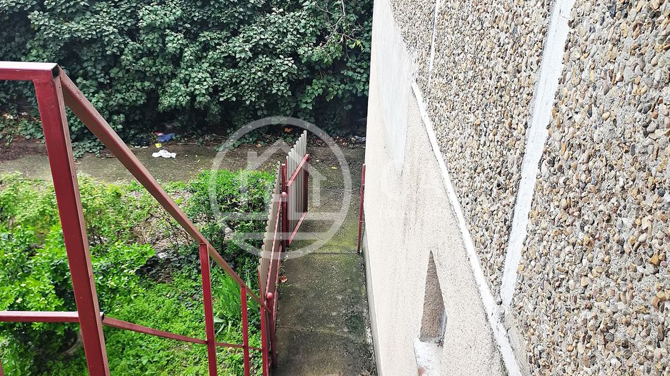 Apartament cu 1 camera de vanzare in zona Decebal, Oradea - Poză 8