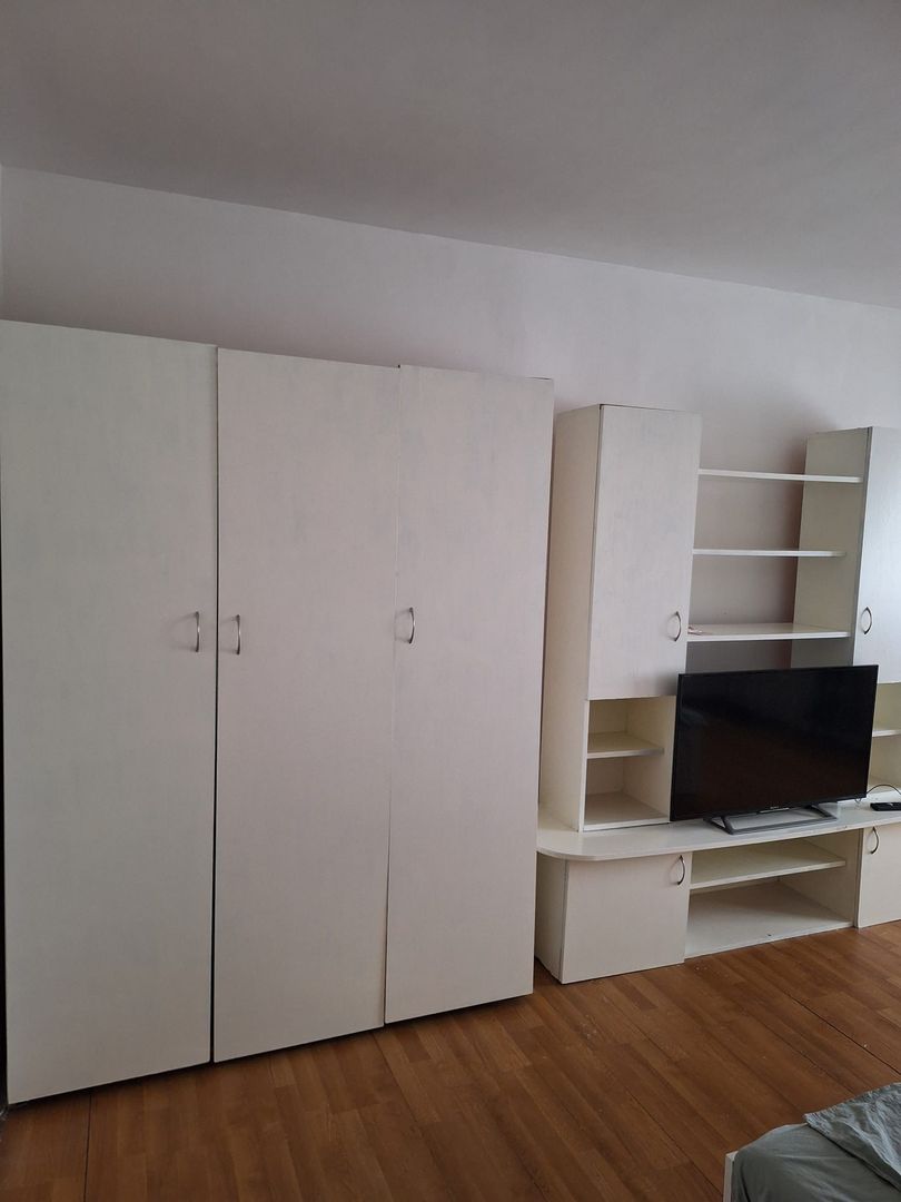 DE INCHIRIAT | GARSONIERA | IANCULUI - Poză 1