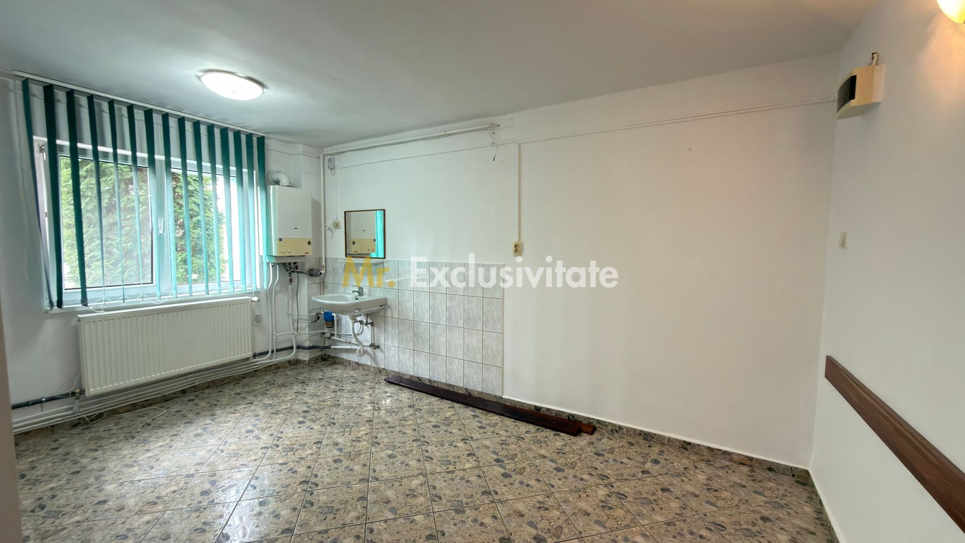 Inchiriere spații domeniul beauty -Str. Zăgănescu - Carei - Poză 4