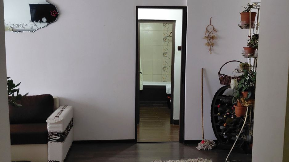 Apartament 2 cam – Tiglina 2, etaj 2/4 ,pozitie excelenta - Poză 4