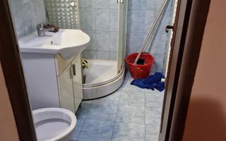 Vanzare apartament 2 camere, parter, central - Poză 4