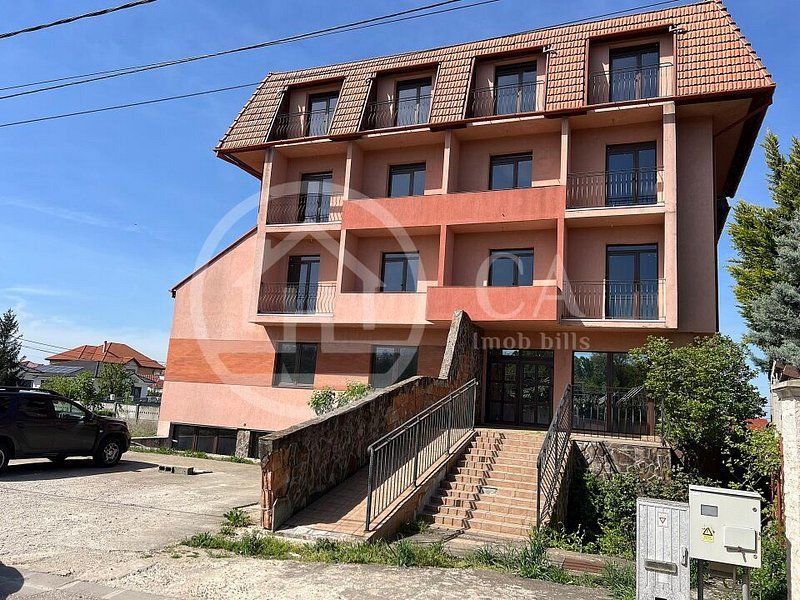 Pensiune turistica de vanzare in Sanmartin Bihor - Poză 1