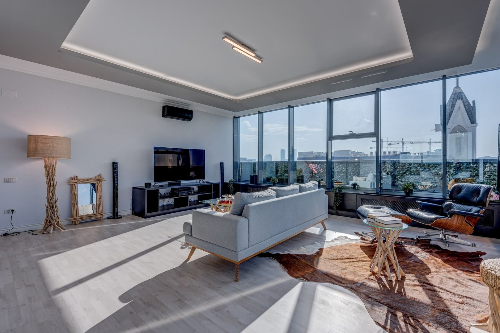 Penthouse cu design newyorkez și terasă de 42 mp | Herăstrău–Aviației - Poză 1