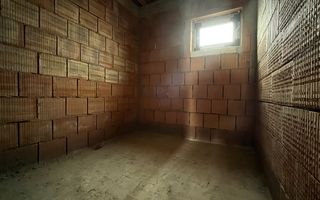 Duplex de vanzare 4 camere, 2 bai, teren 240 mp, intrare Chinteni - Poză 10