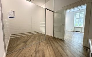 Birou elegant si spațios in Piața Unirii - Poză 9