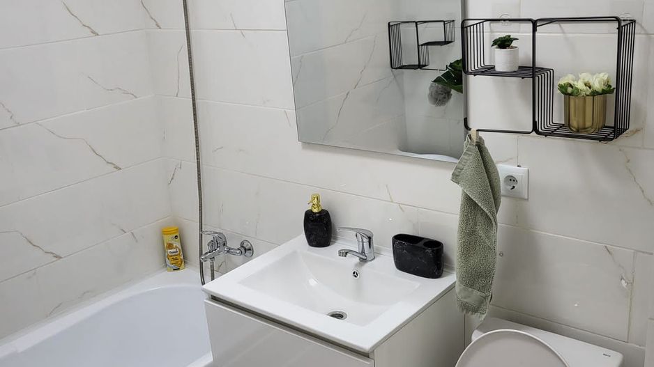 Apartament cu gradina Lux,metrou,La Strada ,mobilat si utilat - Poză 3