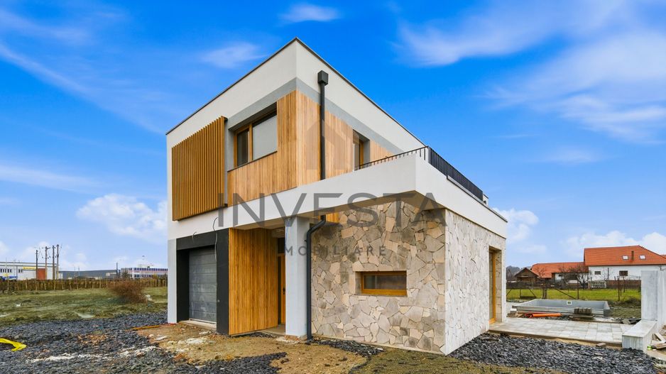 Casa individuala nZEB cu piscina, 501 mp teren, 160mp utili, Sanicoara - Poză 2